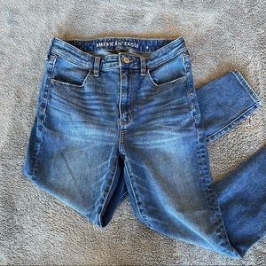 American Eagle Super Hi-Rise Jegging 6 Short